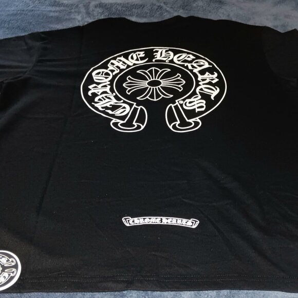 CHROME HEARTS Black CLASSIC Horseshoe Crew Neck Short Sleeve T-Shirt LARGE (NEW) - Picture 3 of 7